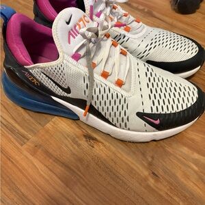 Nike Air Max 270 women’s shoes